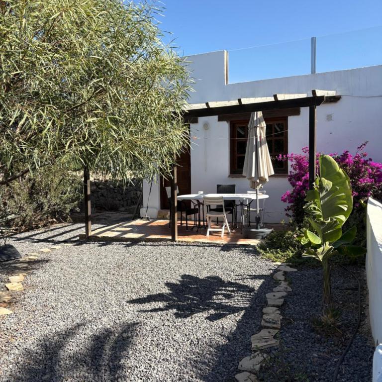 Orange House, Surf&Yoga Lajares - Casa de 2 dormitorios - 1