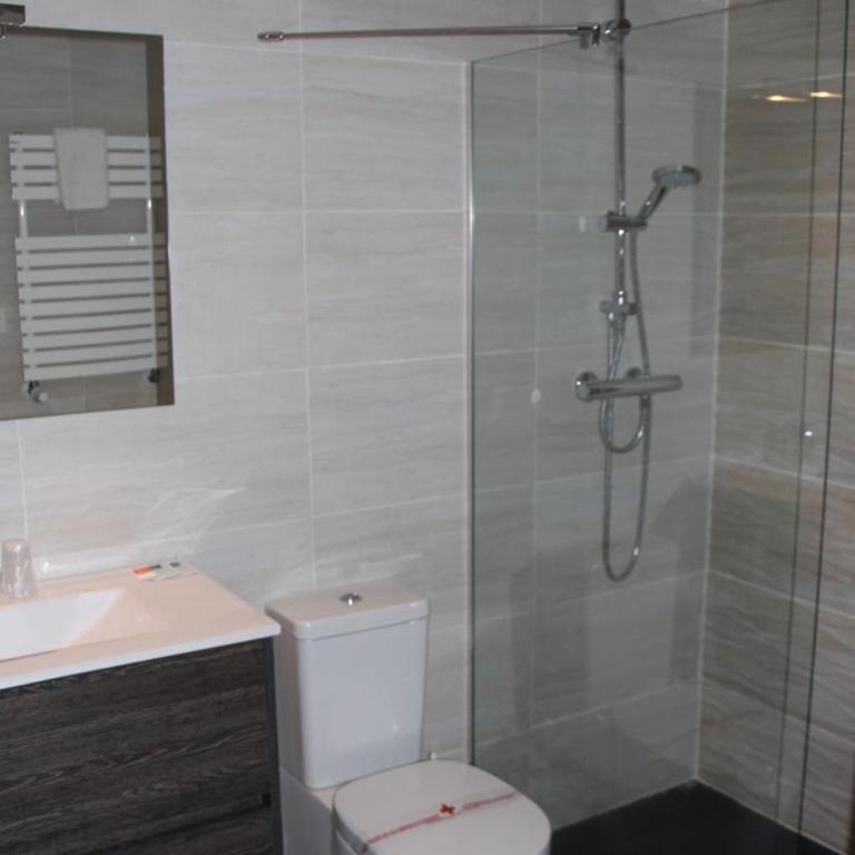 Hotel La Riviera - Superior Doppelzimmer mit Meerblick und Terrasse - 4