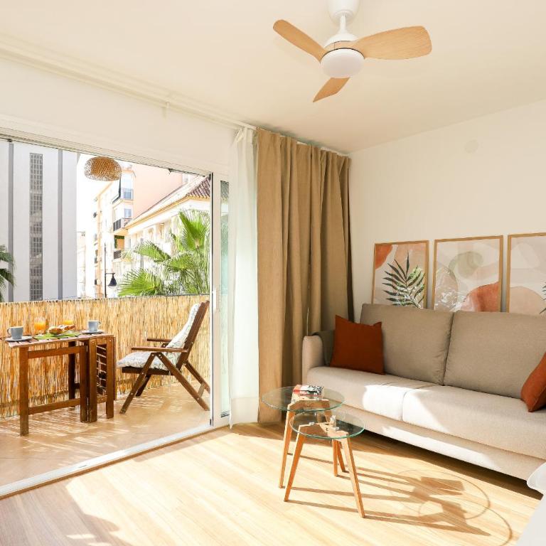 Fuengirola centre, renovated, beach 200m - Apartamento Estudio con balcón - 2