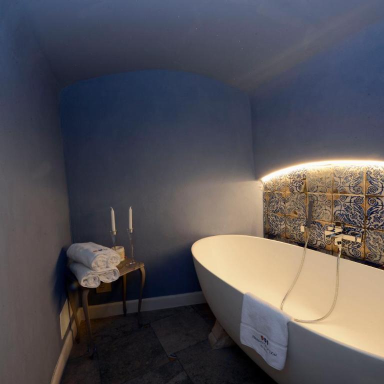 Heritage Collection Palermo B&B - Camera King Deluxe - 11