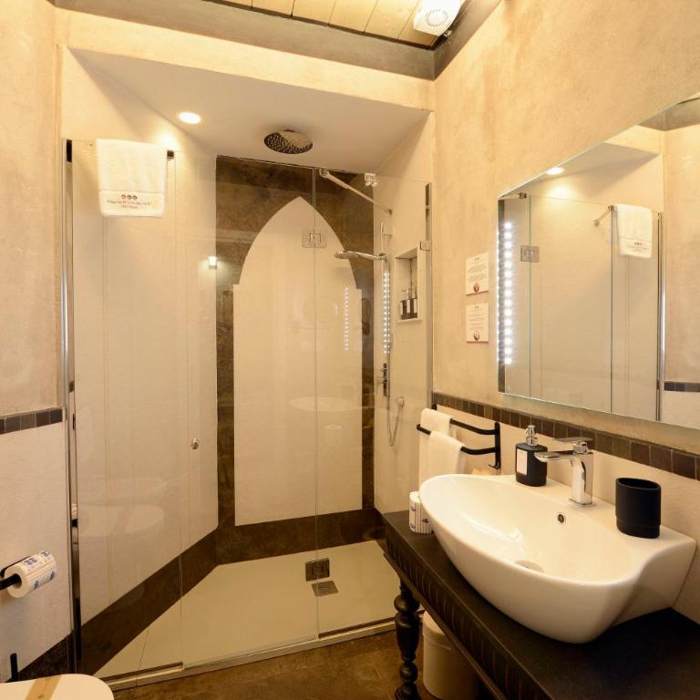 Heritage Collection Palermo B&B - Camera King Deluxe - 12