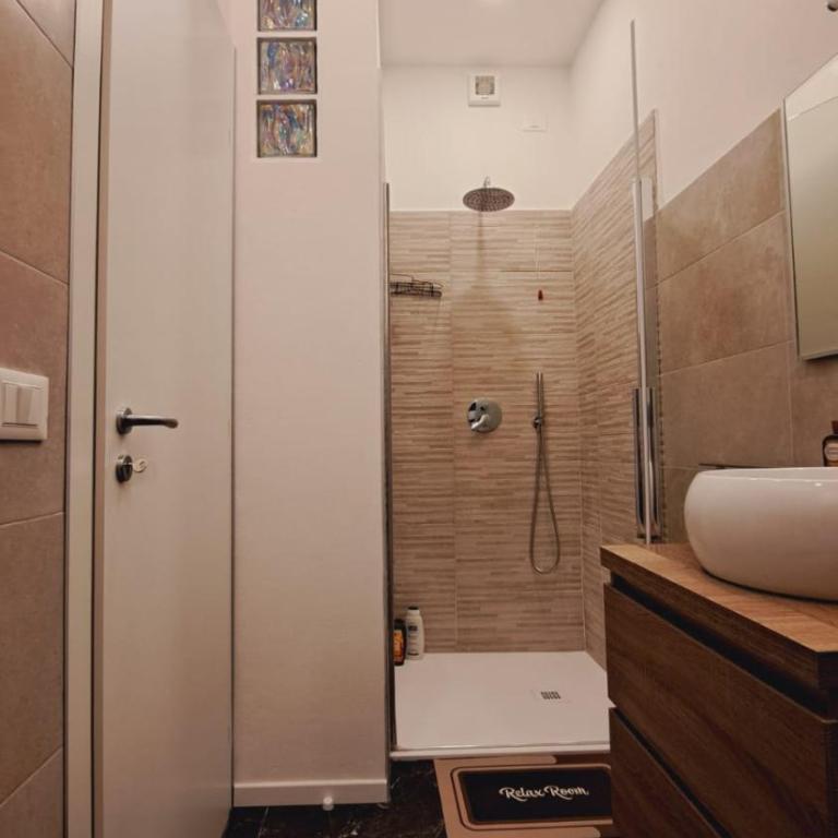 Casa Rodolfi, Vicenza - Camera Matrimoniale con Bagno Privato - 10