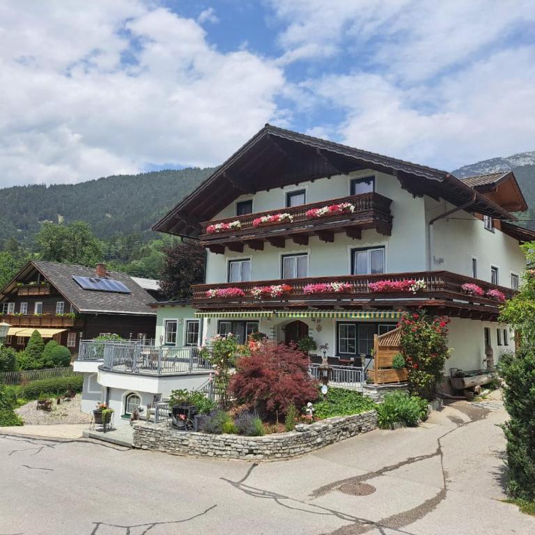 Pension Reiterhof Aigner - Triple Room with Mountain View - 4