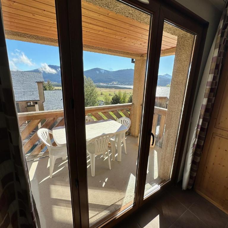 Appart T2 Cosy vue panoramique Lac & Montagnes - Appartement 1 Chambre - 4