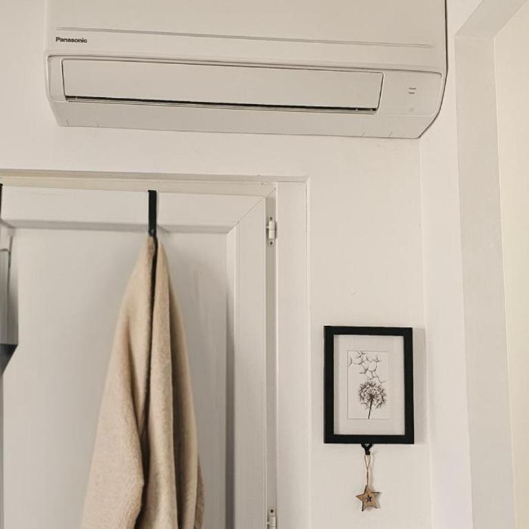 Charmant studio avec coin nuit - vieille ville CLIMATISE - Appartement 1 Chambre - 25