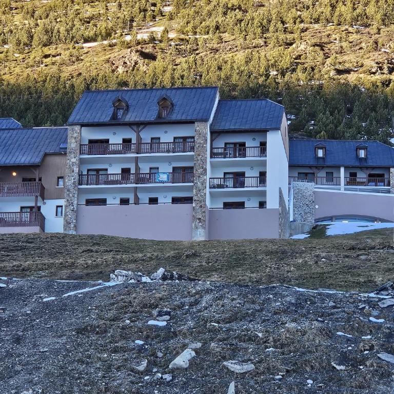 La Mongie Appartement duplex 2 à 7 personnes - Three-Bedroom Apartment - 26