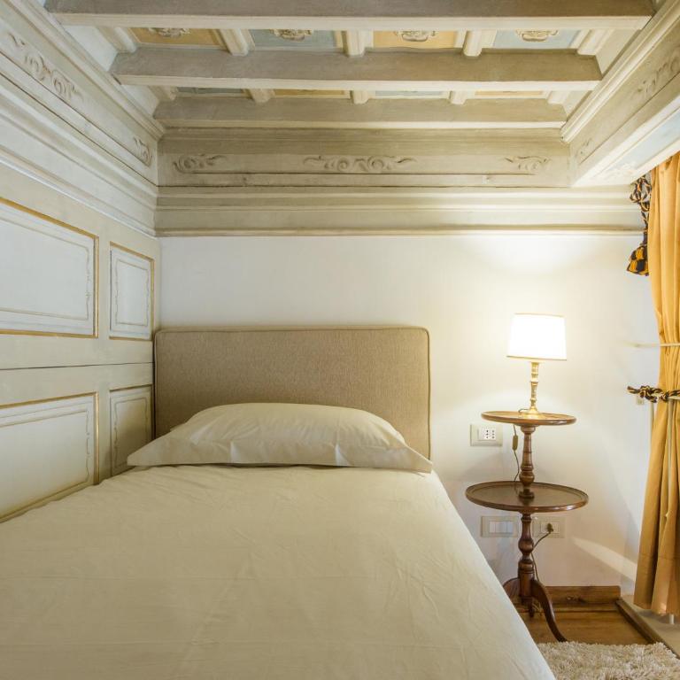Apartments Florence - Orsanmichele view - Two Bedroom Apartment - 7