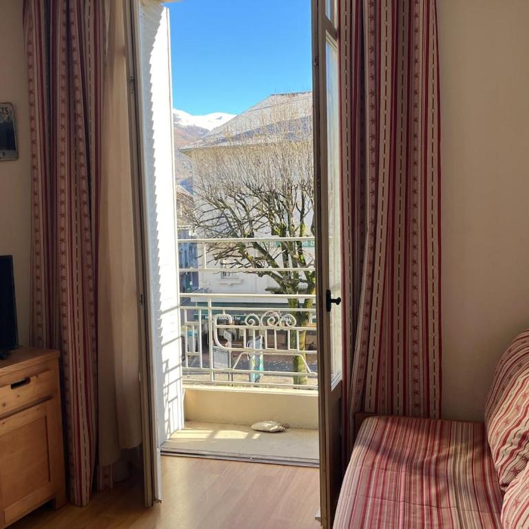 Les Oursons, Résidence Val de Jade, Beau T3 meublé, plein centre, Wifi, Ascenseur - Appartamento - 4