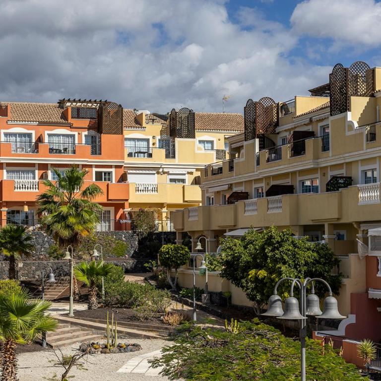 EMILIA - Los Cristianos, heated pool, spacious terrace, fibre net, tv channels - Two-Bedroom Apartment - 29