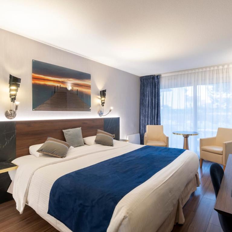 Logis Hotel Arc En Ciel - Chambre Double Supérieure - 1
