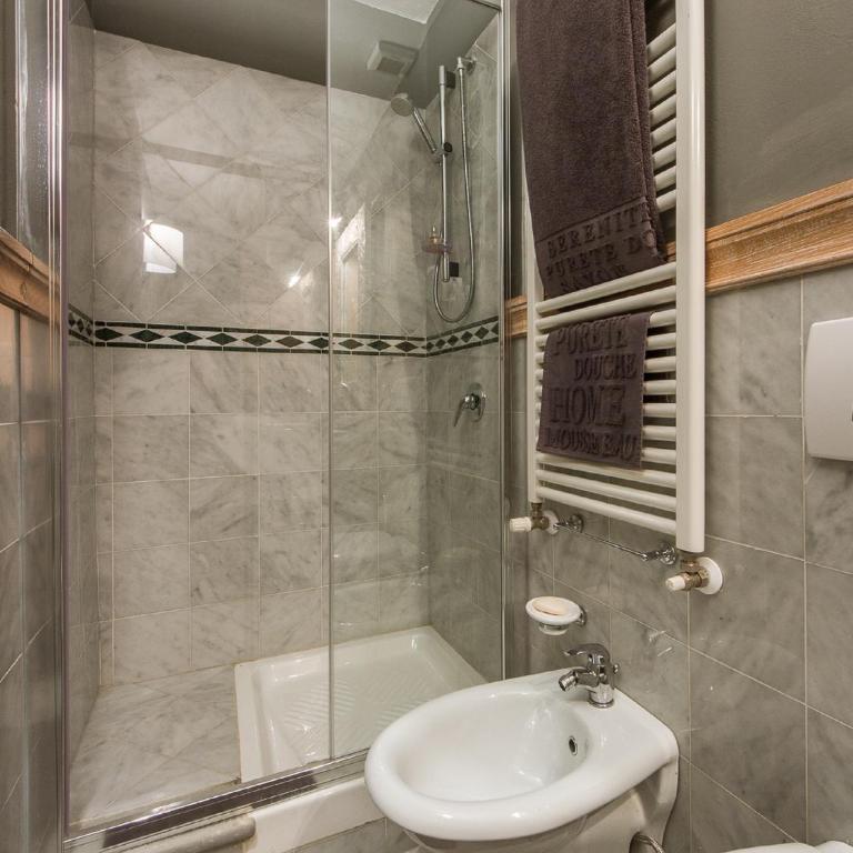 Apartments Florence - Orsanmichele view - Two Bedroom Apartment - 14