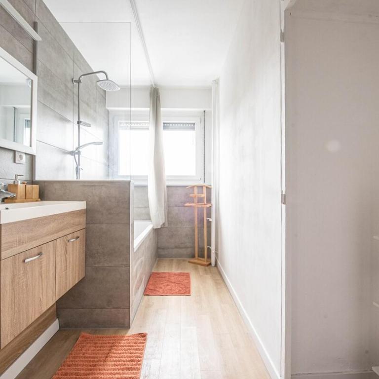 Le Schuman Logement Centre Mulhouse Parking - Apartamento de 2 dormitorios - 15