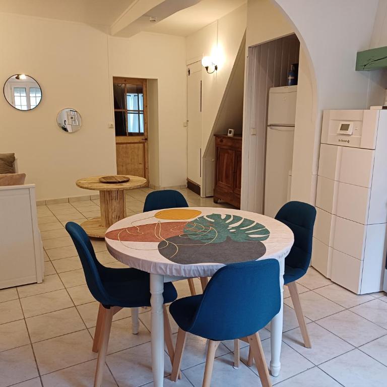 Le Terminus, proche gare et centre-ville - 4 pers - Haus mit 1 Schlafzimmer - 5