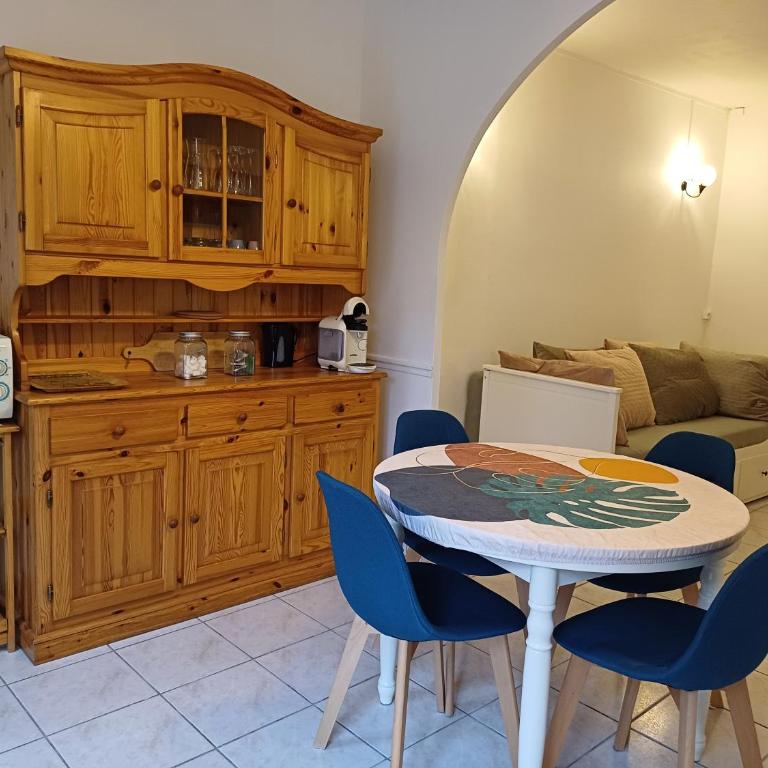 Le Terminus, proche gare et centre-ville - 4 pers - Haus mit 1 Schlafzimmer - 6