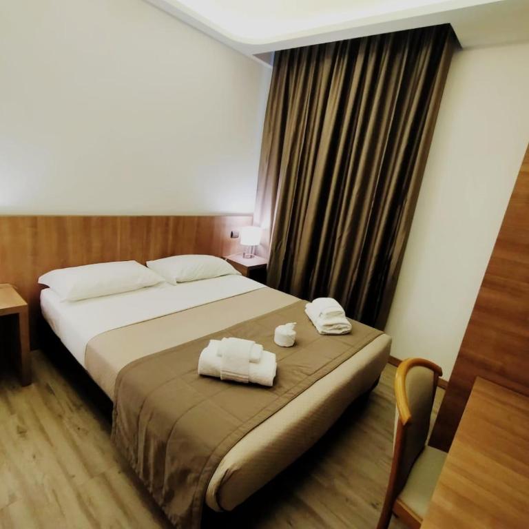 Casa per Ferie Santa Maria alle Fornaci - Camera Matrimoniale/Doppia con Letti Singoli con Bagno Privato - 7