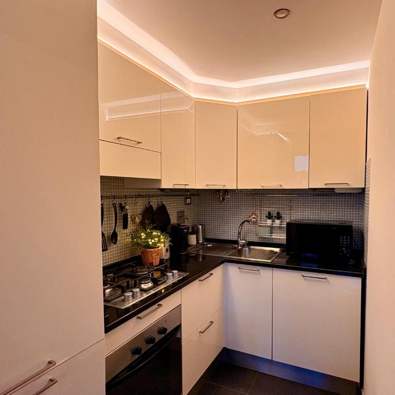 A Casa di Cleo - Two-Bedroom Apartment - 5