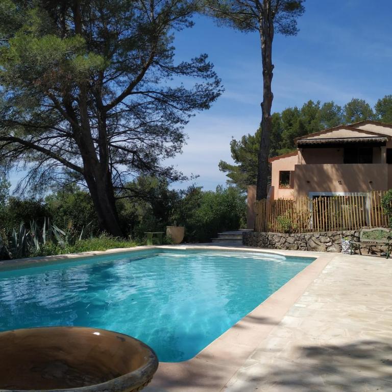 Spacious villa pool sea view 7 people 4 bedrooms - Villa - 26