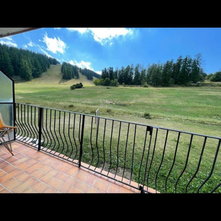Studio lumineux avec vue et accès sur les pistes ! Coup de coeur - Estudio con vistas a las montañas - 23