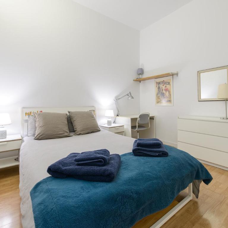GRAN VIA-SOL SPACIOUS APARTMENT 3 Bedrooms & 2 WCs - Three-Bedroom Apartment - 20