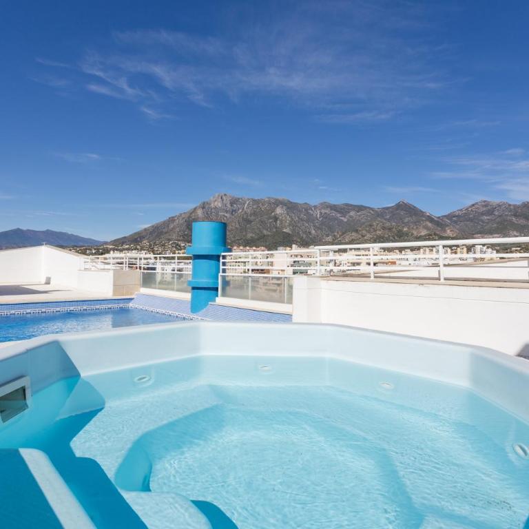 4A MTR - Marbella Temporary Rent Moderno Apartamento 2 dormitorios Av del Mar - Two-Bedroom Apartment with Balcony and Terrace - 5