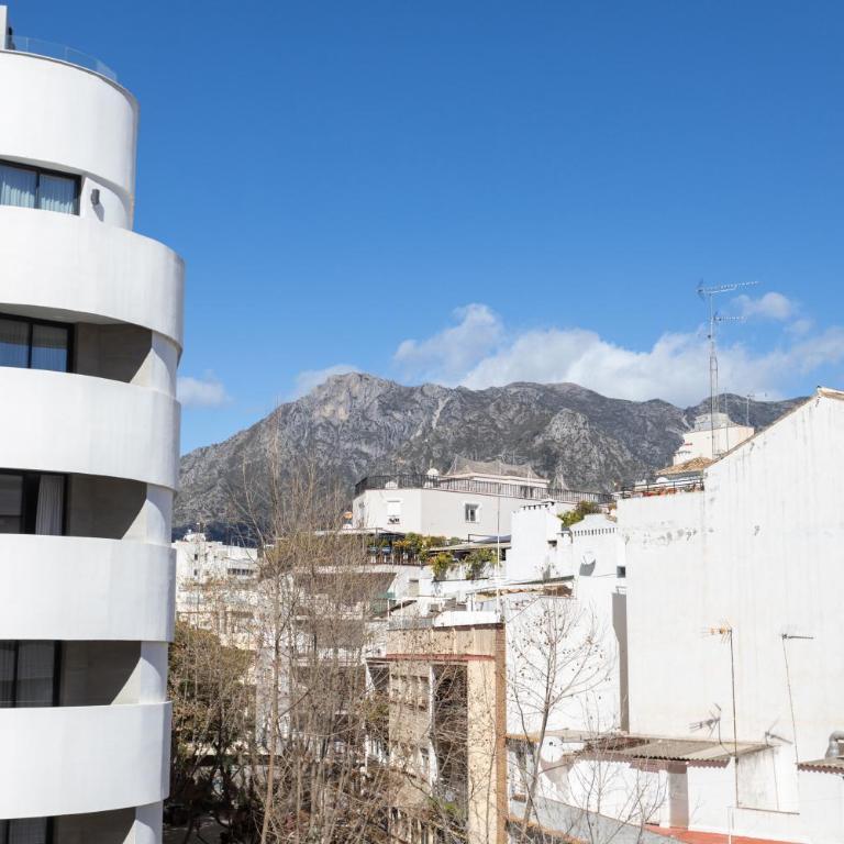 4A MTR - Marbella Temporary Rent Moderno Apartamento 2 dormitorios Av del Mar - Two-Bedroom Apartment with Balcony and Terrace - 10