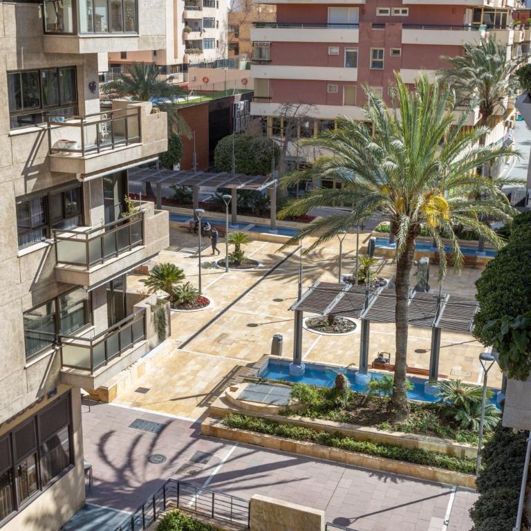 4A MTR - Marbella Temporary Rent Moderno Apartamento 2 dormitorios Av del Mar - Two-Bedroom Apartment with Balcony and Terrace - 14