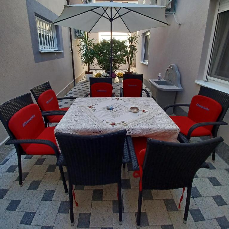 Sunset Home Mostar - Two-Bedroom Apartment - 46