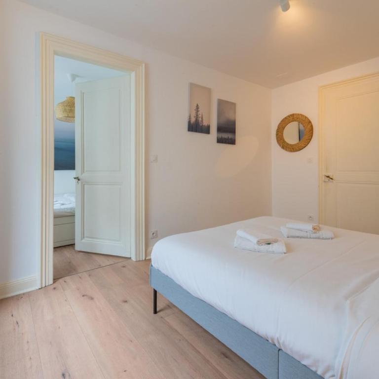 Merles 15 RDC Centre Mulhouse Stationnement - Apartamento de 1 dormitorio - 2