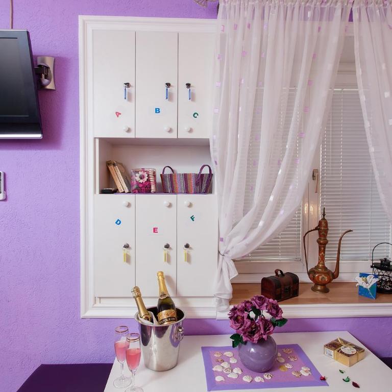 Hostel Mirror - Single Bed in 6-Bed Dormitory Room - 7