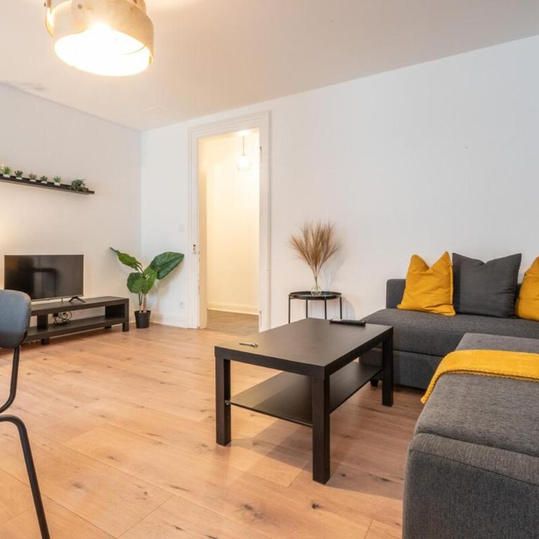 Merles 15 1er Etage Centre Mulhouse Stationnement - Apartamento de 2 dormitorios - 5
