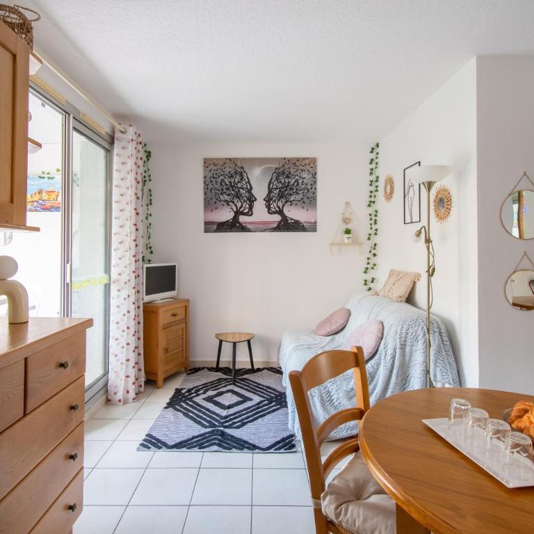 L'Esprit Bohème - Terrasse - Proche camp naturiste - Apartment mit 1 Schlafzimmer - 9