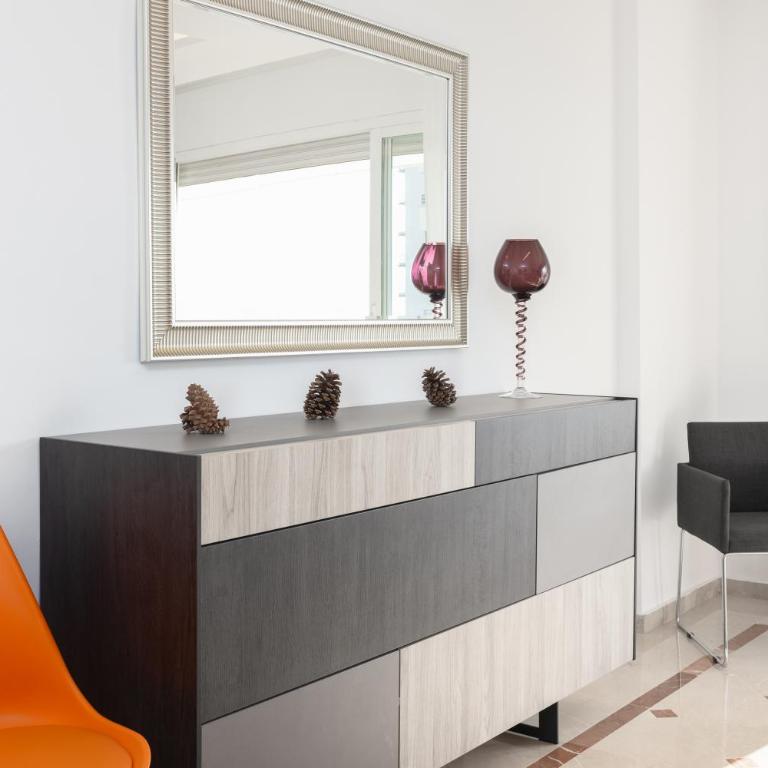 5A MTR - Marbella Temporary Rent Luminoso Apartamento Vista Mar Av del Mar - Three-Bedroom Apartment - 3