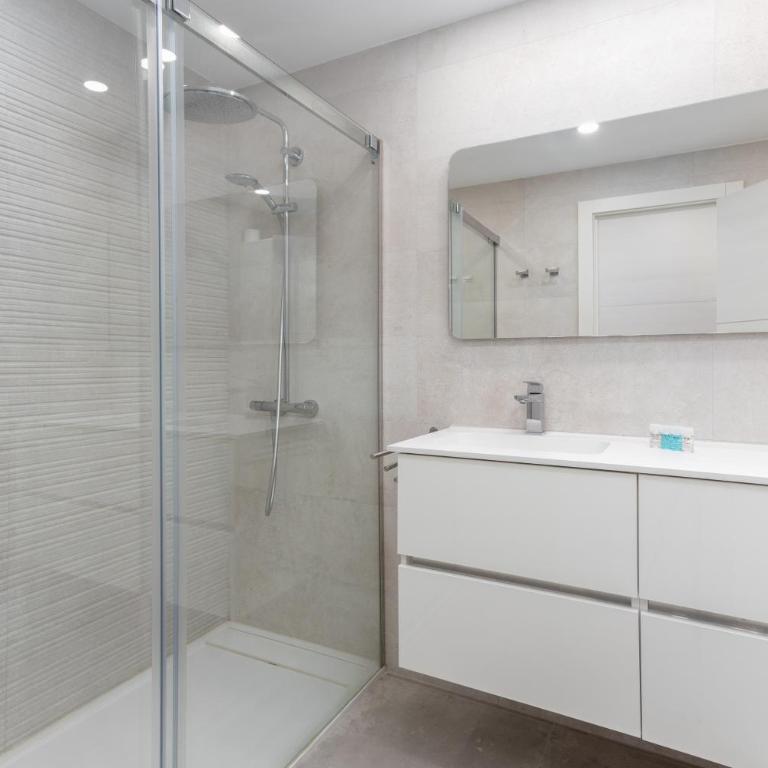 5A MTR - Marbella Temporary Rent Luminoso Apartamento Vista Mar Av del Mar - Three-Bedroom Apartment - 11