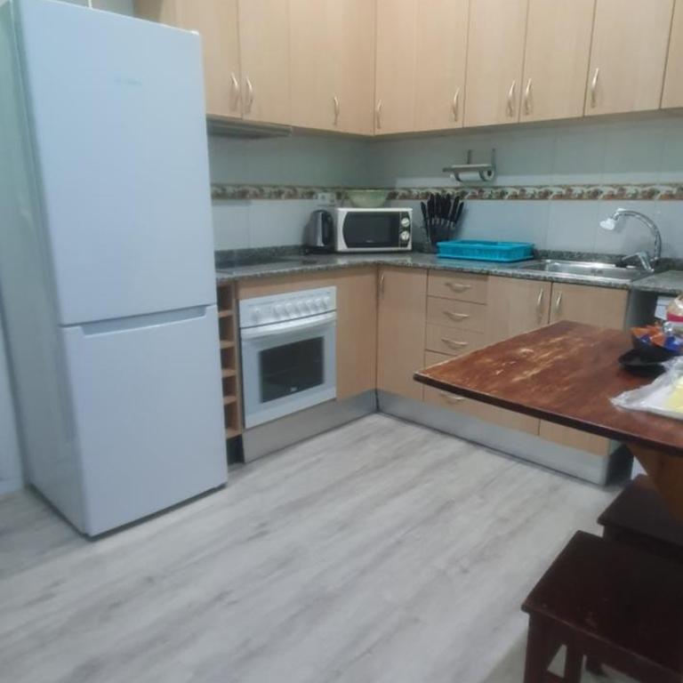Apartamento Rosellón - Two-Bedroom Apartment - 48