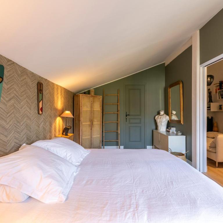 Magnifique maison basque avec piscine 8 pers- Biarritz - Vacation Home - 31