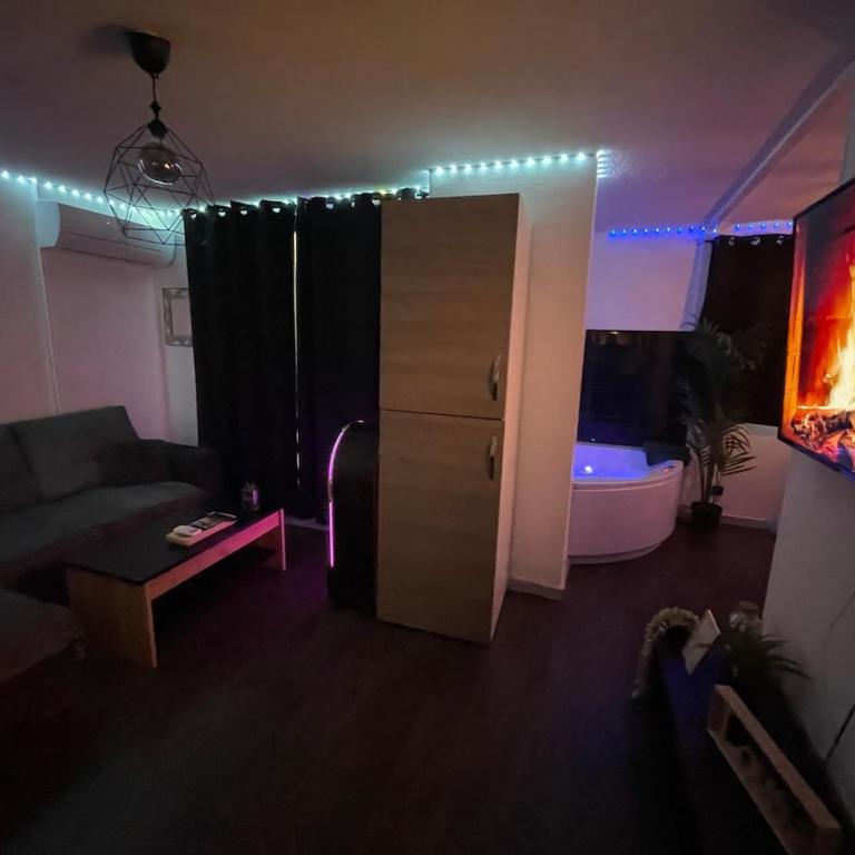 Love room Buenas noches SPA et bord de mer - Apartment mit 1 Schlafzimmer - 23