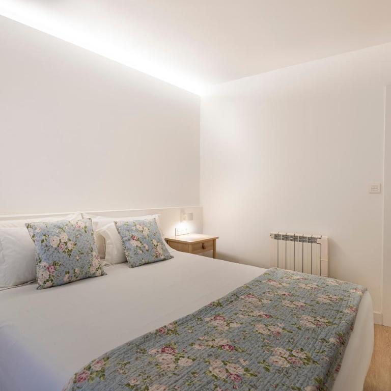 APARTAMENTO TURISTICO A 140 M PLAYA CANELIÑAS- Portonovo- 2 HABIT 4-6 pax 102 - Apartamento de 2 dormitorios - 4