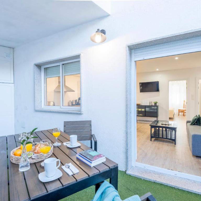 APARTAMENTO TURISTICO A 140 M PLAYA CANELIÑAS- Portonovo- 2 HABIT 4-6 pax 102 - Apartamento de 2 dormitorios - 16