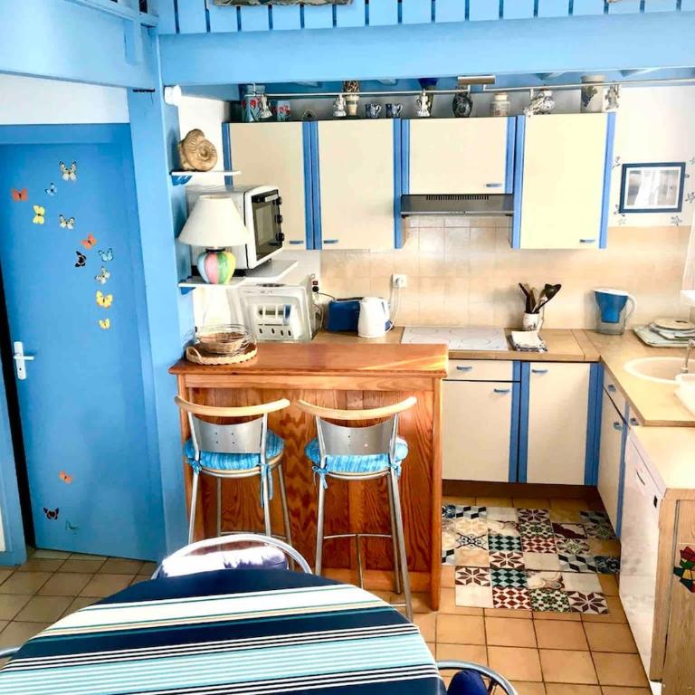 Petite maison bleue Dune du Pyla 4 personnes 2 vélos - Casa con 1 Camera da Letto - 4