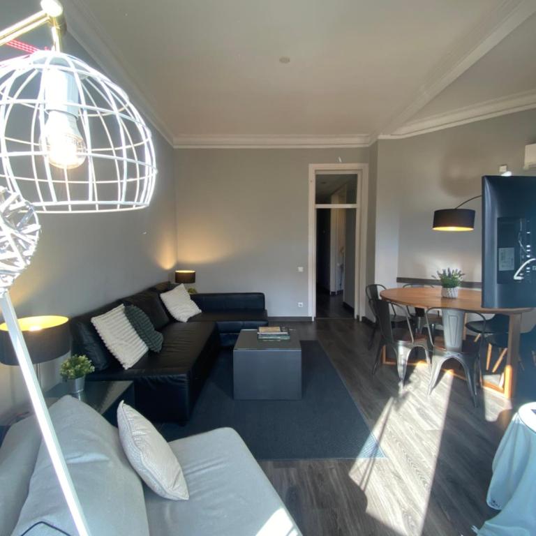 555 Apartments BCN - Two-Bedroom Apartment - 17