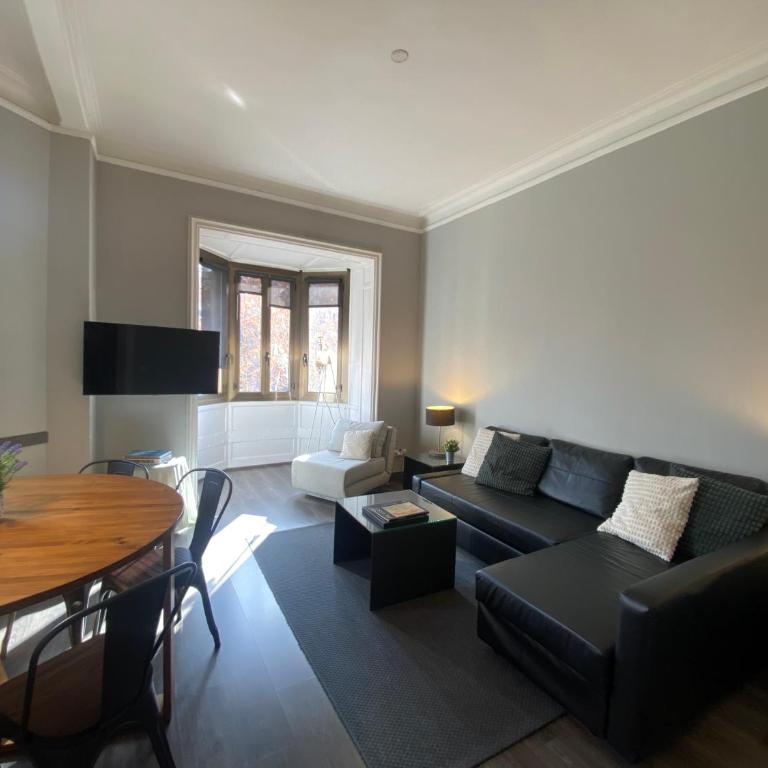 555 Apartments BCN - Two-Bedroom Apartment - 18