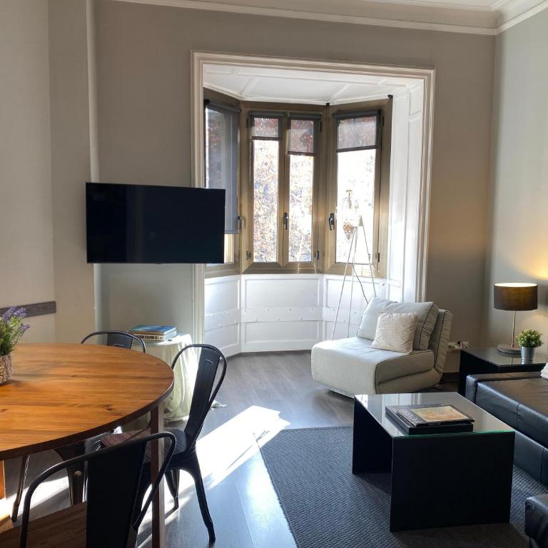 555 Apartments BCN - Two-Bedroom Apartment - 23