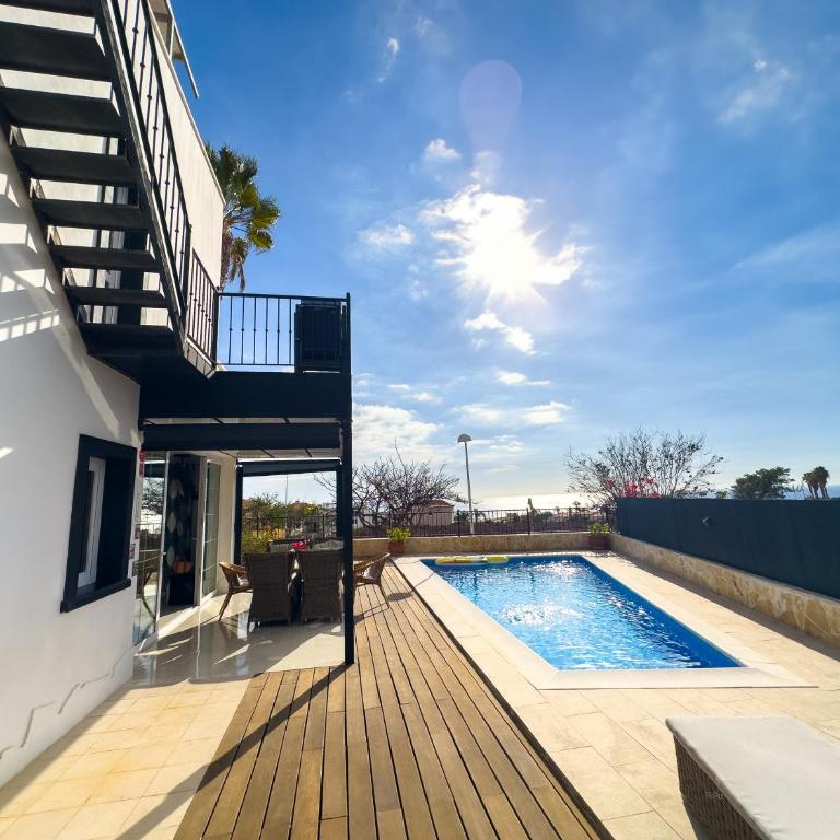 Villa Callao Salvaje 3BR with Heated Pool Outdoor Kitchen & Gas BBQ Stunning Views - Villa con piscina privada - 3