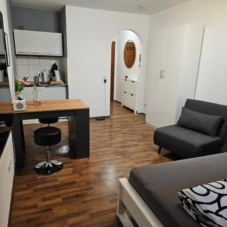 neu eingerichtetes 1Zimmerapartment mit TG Stellplatz, stufenloser Zugang - Apartment mit 1 Schlafzimmer - 19