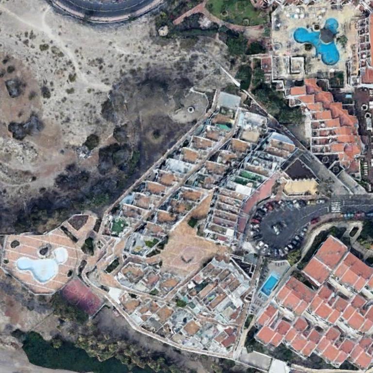 Ocean Retreat with Terrace and Tennis - One-Bedroom Apartment - 25