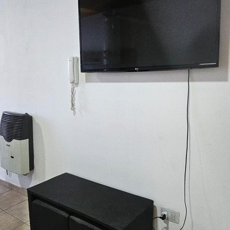 Dpto Sarmiento céntrico para 2 a 4 personas - Apartamento de 2 dormitorios - 2