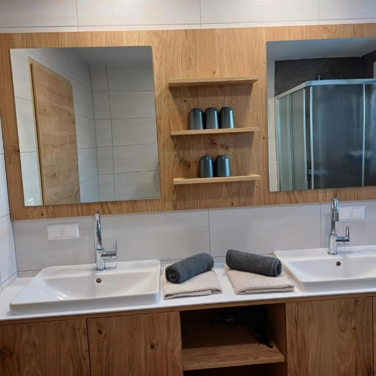 Ferienwohnungen Guglhof Mariapfarr - Apartment mit 2 Schlafzimmern - 3