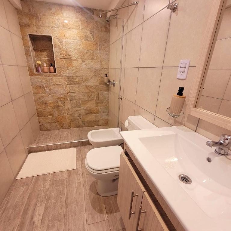 Depto Nómades, con vista directa a la cascada - Ayres del Bosque Alojamientos - Apartamento de 2 dormitorios con vistas a la montaña - 25