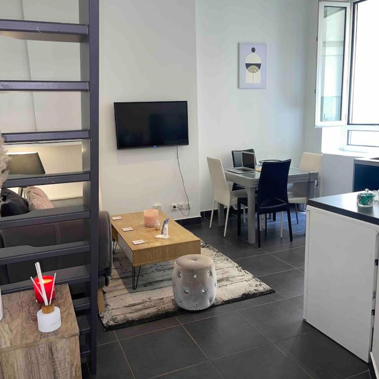 Le Masséna d'Or, Calme, Métro, et Parc Tête D'or - Apartment mit 1 Schlafzimmer - 22