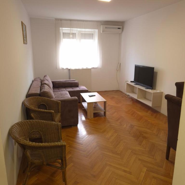 Apartmani Jasmin - Apartman sa 2 Spavaće Sobe - 5